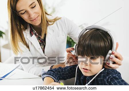 Picture - Paediatric hearing test. Fotosearch