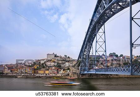 Ponte Dom Lus I spanning Douro River, Porto, Portugal View Large Photo Image Stock Image - Ponte Dom Lus I spanning Douro River, Porto, Portugal. Fotosearch