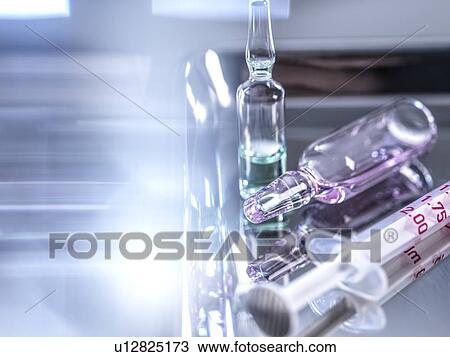 Stock Image - Pharmaceutical research. Fotosearch