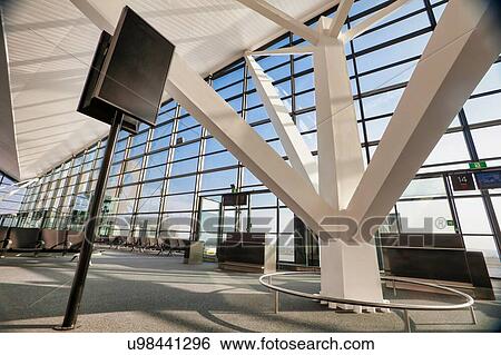 Flight display monitor in airport View Large Photo Image Stock Photograph - Flight display monitor in airport. Fotosearch