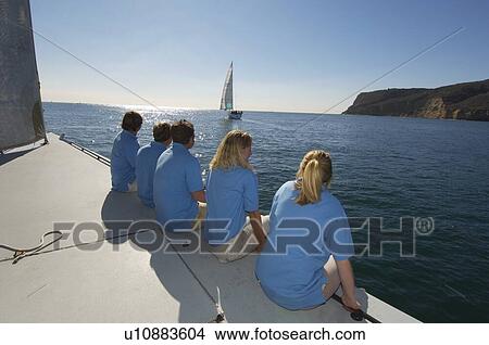Picture - Ocean Racing. Fotosearch