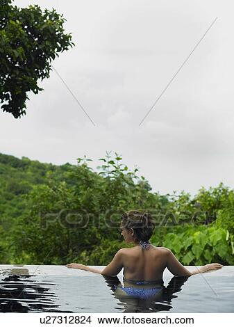 Picture - Tropical Beauty. Fotosearch