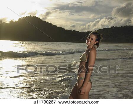 Stock Photo - Tropical Beauty. Fotosearch
