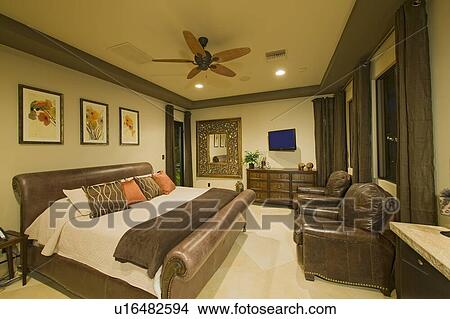 Picture - View of bedroom in luxury villa. Fotosearch