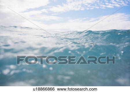 Stock Photograph - Wave (surface level). Fotosearch