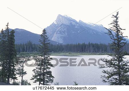 Stock Photography - Vermilion Lake. Fotosearch