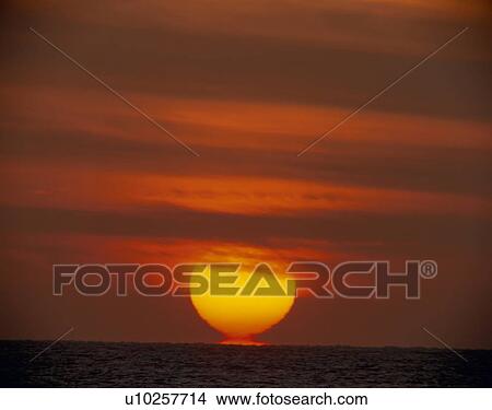 "Morning Sun, Tokyo, Japan" View Large Photo Image Picture - "Morning Sun, Tokyo, Japan". Fotosearch