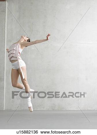 Stock Photograph - Ballet dancer. Fotosearch