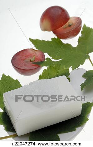 Picture - Grape Spa. Fotosearch
