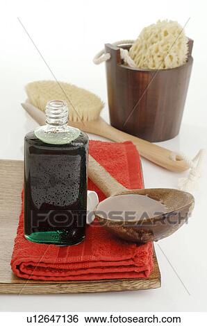 Stock Photograph - Pineneedle infusions for saunas. Fotosearch
