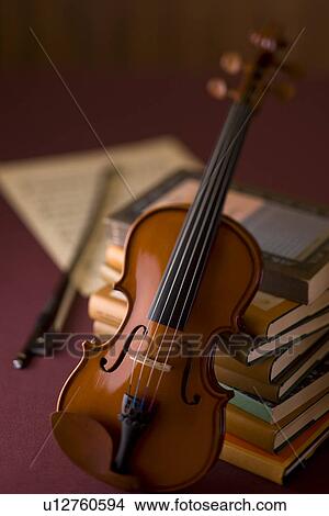 Picture - Violin and Book. Fotosearch