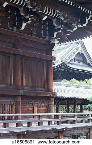 Stock Image - Chion-in Temple, Kyoto Prefecture, Japan. Fotosearch