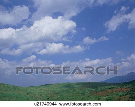 Green field and sky View Large Photo Image Picture - Green field and sky. Fotosearch