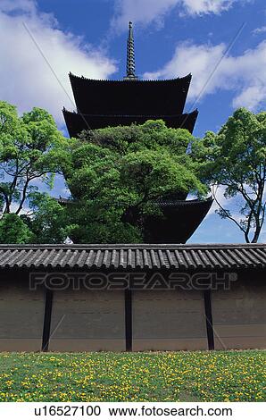 Toji Temple, Kyoto Prefecture, Japan View Large Photo Image Stock Image - Toji Temple, Kyoto Prefecture, Japan. Fotosearch