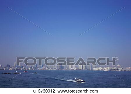 Stock Image - Tokyo Bay, Japan. Fotosearch