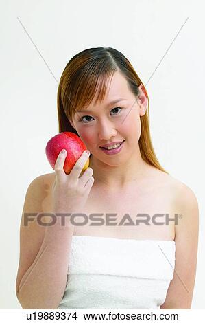 Picture - Beauty & Fruits, Happiness, Close-Up, Healthy Eating. Fotosearch