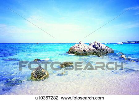 Stock Image - Blue, Clear, Clear Sky, Day, Horizon. Fotosearch