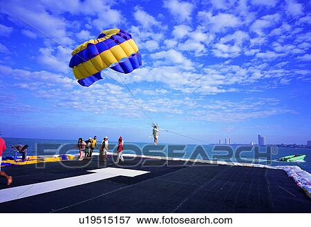 Stock Photo - Cloud, Horizon, Day, Adventure. Fotosearch