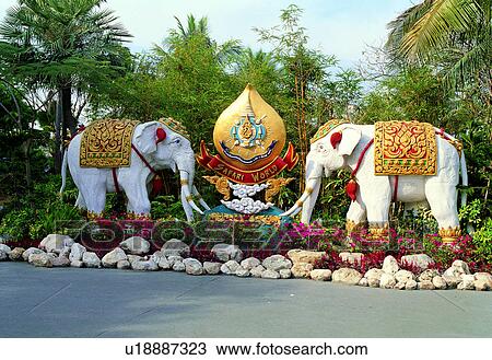 Stock Image - Decoration, Tree, Sky, Lush Foliage, Sculpture. Fotosearch
