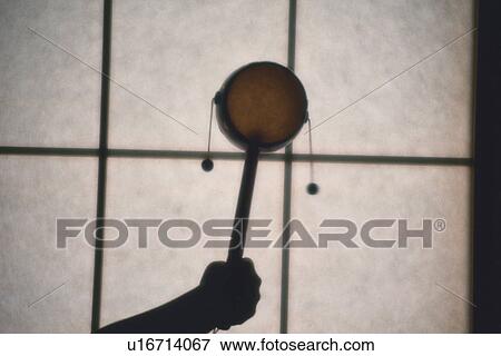 Stock Photo - Dendendaiko. Fotosearch