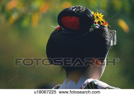 Maiko, rear view View Large Photo Image Stock Photography - Maiko, rear view. Fotosearch
