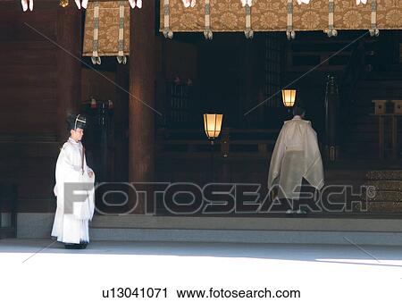 Stock Image - Day, Outdoor, Shadow. Fotosearch