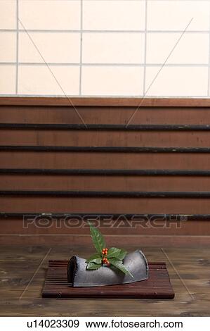 Ikebana flower in a room View Large Photo Image Stock Photo - Ikebana flower in a room. Fotosearch
