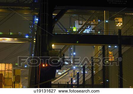 Stock Photo - Cranes. Fotosearch