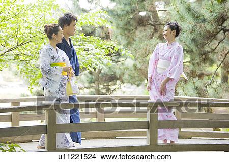 Picture - Verdure and yukata. Fotosearch
