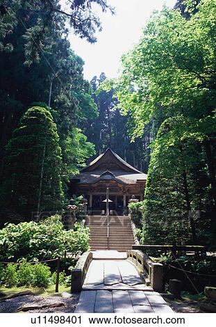 Kozenji Temple, Nagano Prefecture, Japan View Large Photo Image Stock Image - Kozenji Temple, Nagano Prefecture, Japan. Fotosearch