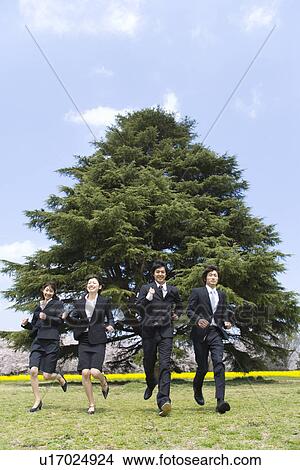 Businessmen and Businesswomen Running, Full Length, Front View, View Large Photo Image Picture - Businessmen and Businesswomen Running, Full Length, Front View,. Fotosearch
