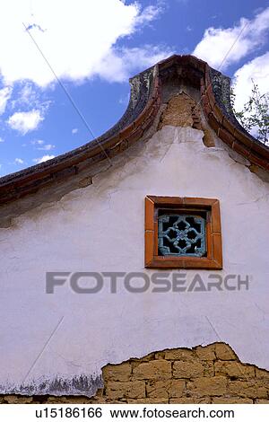 Stock Photograph - Asia, Taiwan, Old residence. Fotosearch