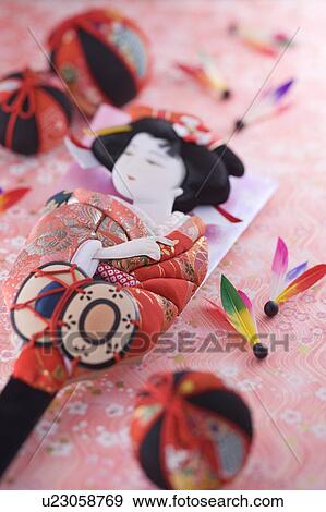 Stock Photo - Battledore and shuttlecock. Fotosearch
