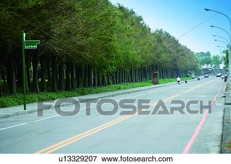 Stock Photo - the road, the mountain range, Road? Railway, mountains, mountain, there are not persons. Fotosearch