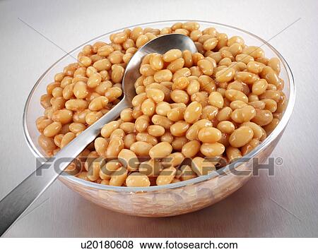 Stock Photo - Bowl of Baked Beans - Non Exclusive. Fotosearch