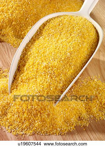Picture - Polenta in Scoop - Non Exclusive. Fotosearch