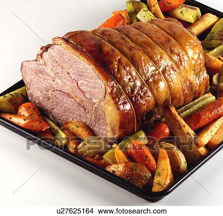 Picture - Roast Beef And Vegetables - Non Exclusive. Fotosearch