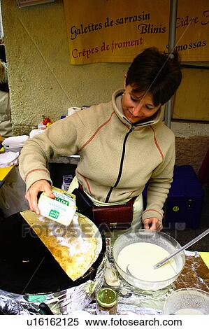 Finshing touches to a pancake View Large Photo Image Stock Photography - Finshing touches to a pancake. Fotosearch