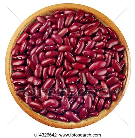 Stock Image - Kidney Beans on White - Non Exclusive. Fotosearch