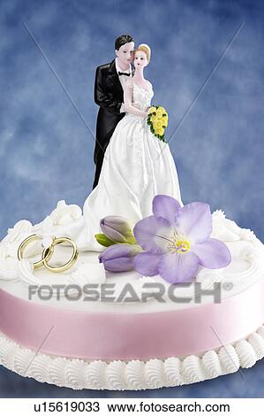 Stock Image - Wedding cake. Fotosearch