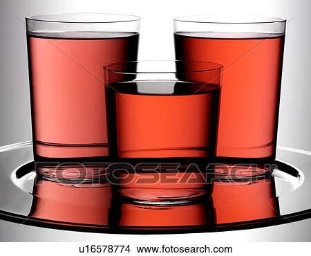 Picture - Pommegranate Juice - Non Exclusive. Fotosearch
