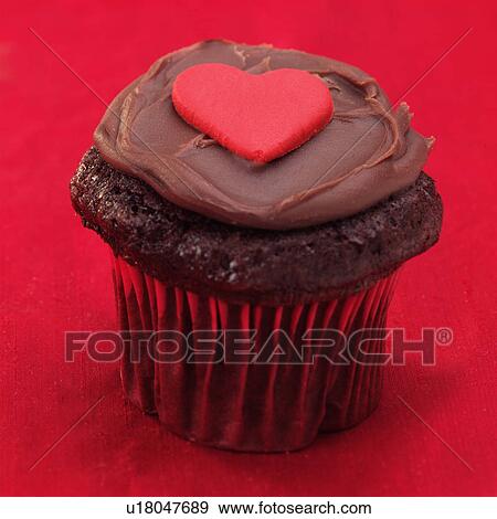 Valentines Chocolate cup cake View Large Photo Image Stock Photo - Valentines Chocolate cup cake. Fotosearch
