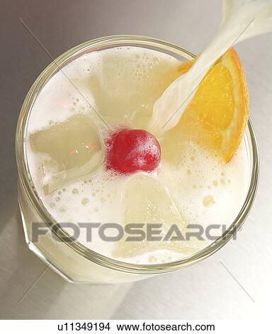 Cocktail Sour pour View Large Photo Image Picture - Cocktail Sour pour. Fotosearch