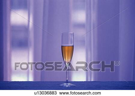 Stock Image - Champagne. Fotosearch