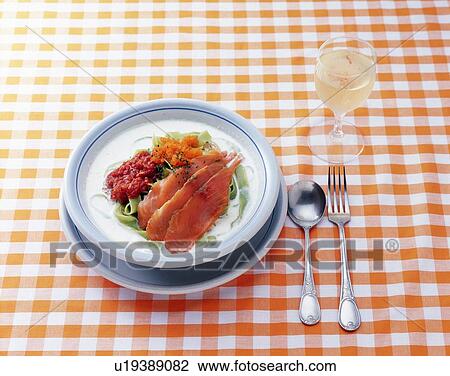 Stock Image - Fettuccine Con Spinaci, High Angle View. Fotosearch