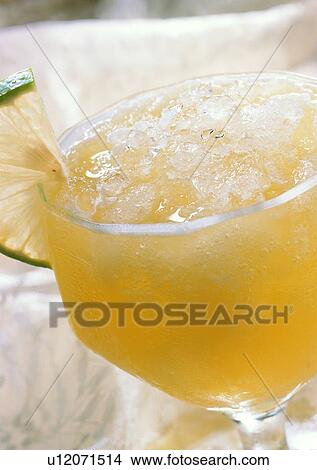 Picture - Beverage, Crushed, Cocktail, Close-Up, Alcohol. Fotosearch