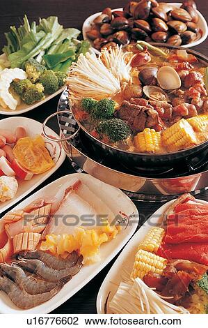 Stock Image - Indoor, Preparation, Corn On The Cob, Plate, Clam. Fotosearch