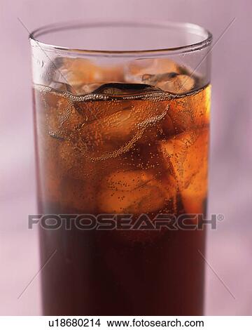 Picture - Close Up Image of a Carbonated Drink, Full Frame, Close Up, Front View. Fotosearch