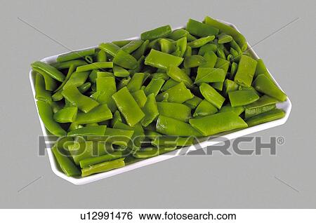 Stock Photograph - Supermarket, Food, Tray, Vegetable, Vegetables, Green bean, Green beans. Fotosearch