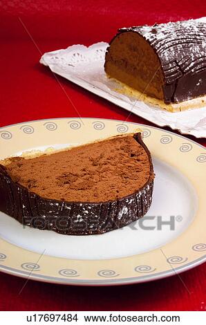 Picture - Chocolate, Cake, Brazo gitano, Chocolate cake, Tart, Chocolate tart, Tray. Fotosearch